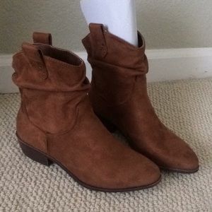 LAST CHANCE Just Fab Brown Booties
